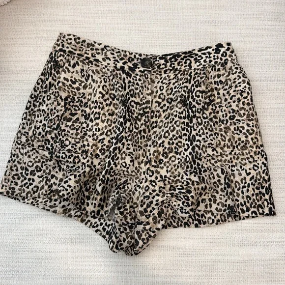 ZARA Leopard Shorts Small BERMUDA ESTAMPADO ANIMAL CON LINO - Picture 4 of 12